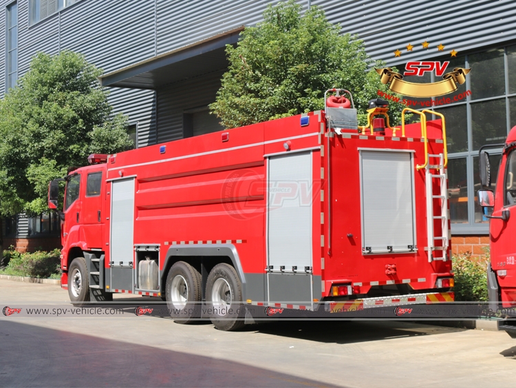 Fire Fighting Truck ISUZU(Crew Cabin) - LB